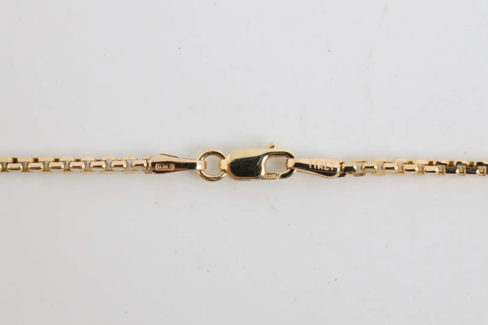 18.5" 14k Yellow Gold Chain Necklace (4.32g.)