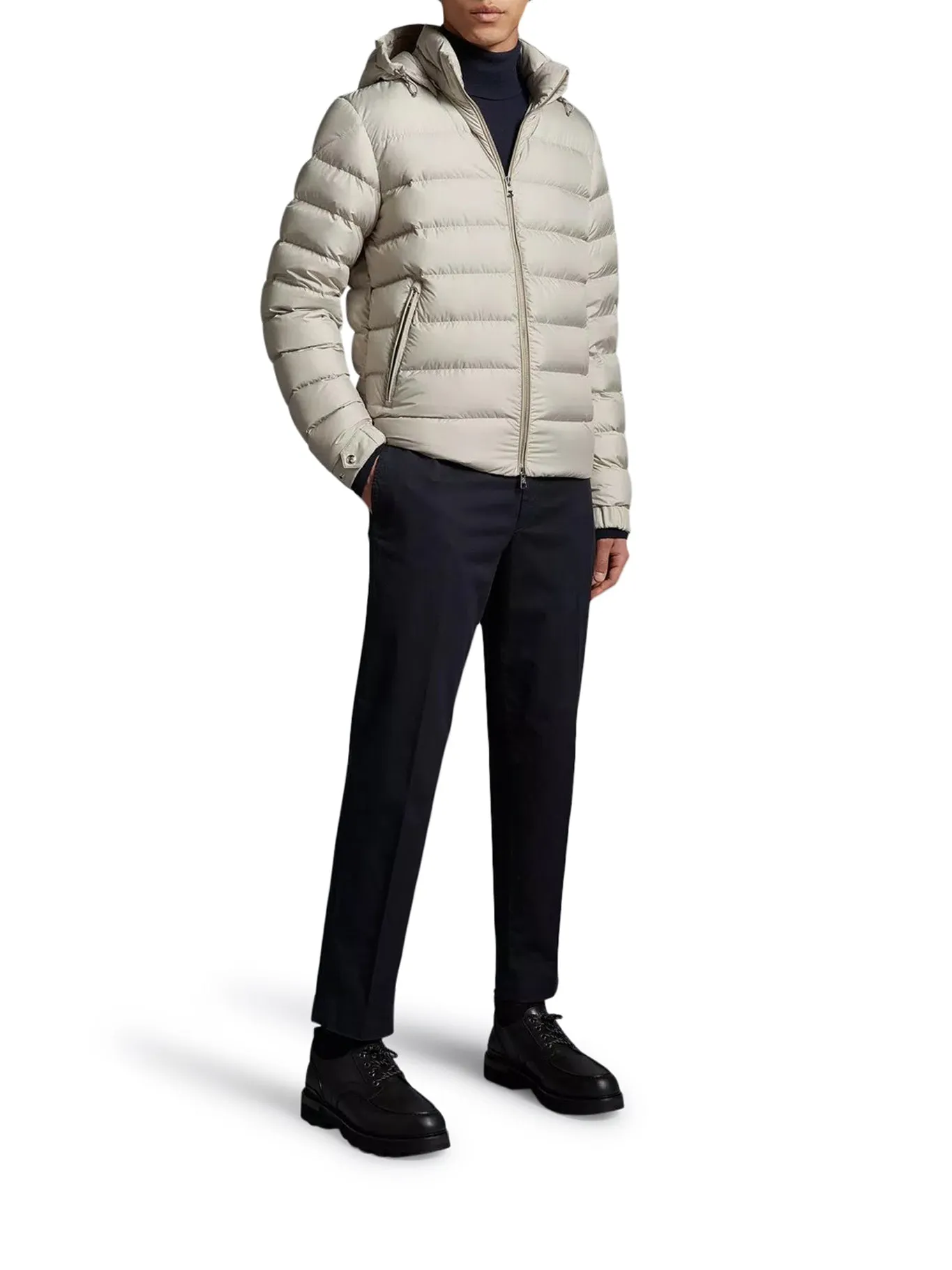 Arneb short down jacket