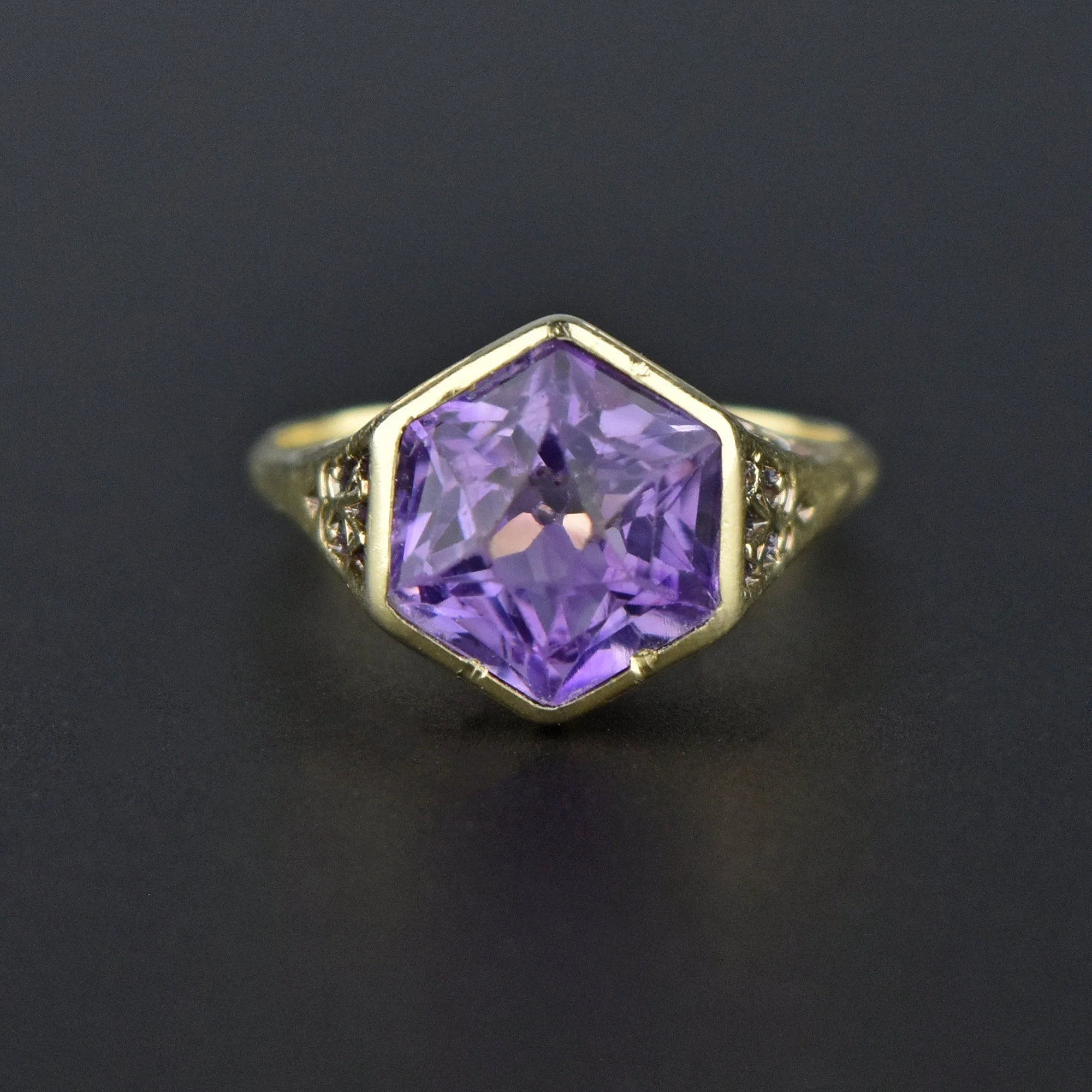 Art Deco 14K gold Filigree Hexagon Amethyst Ring