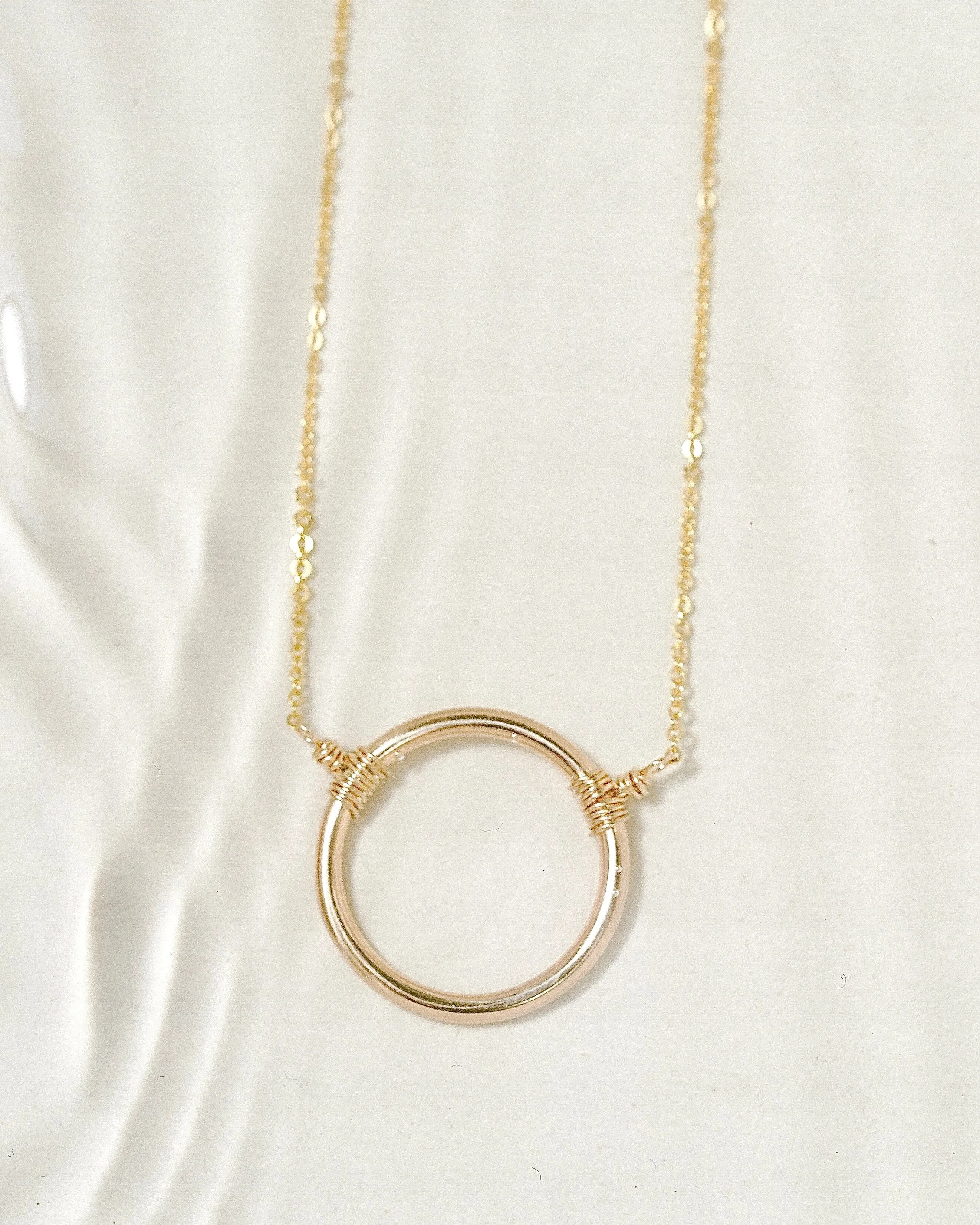 Circle Choker