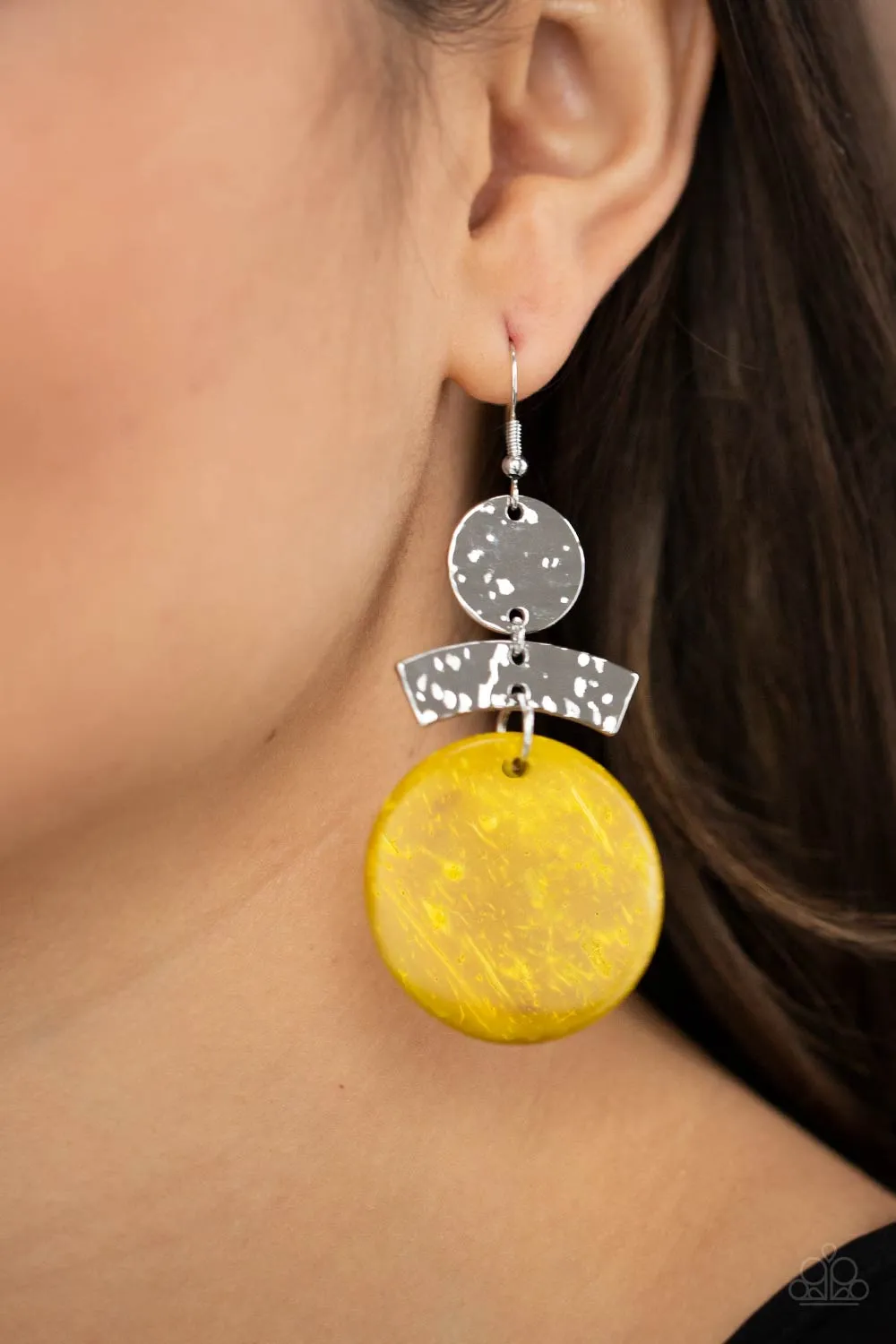 Diva Of My Domain - Yellow Earring