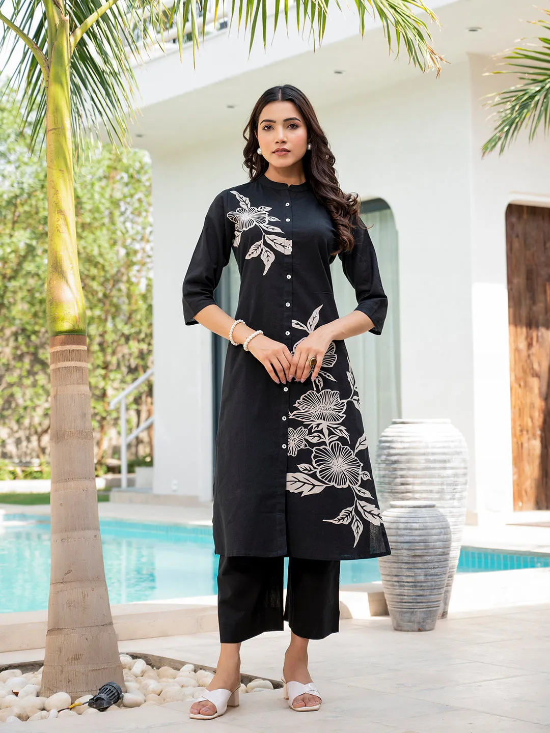 Divena Black Floral Printed Cotton A-line Fit Kurta Pant Set