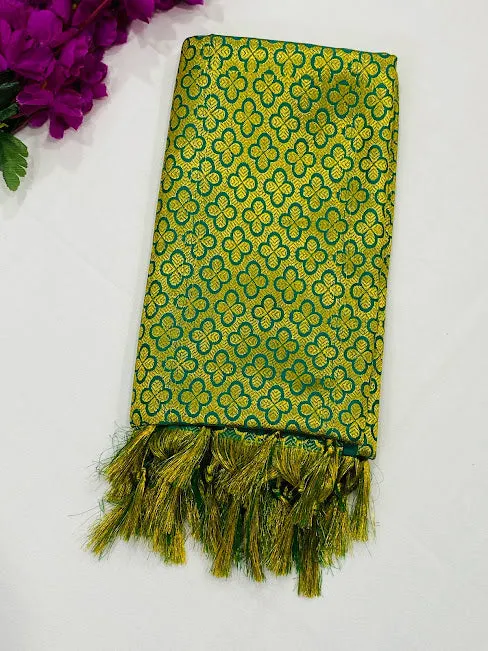 Elegant Green Color Traditional Silk Shawl (Ponnadai) For Guest