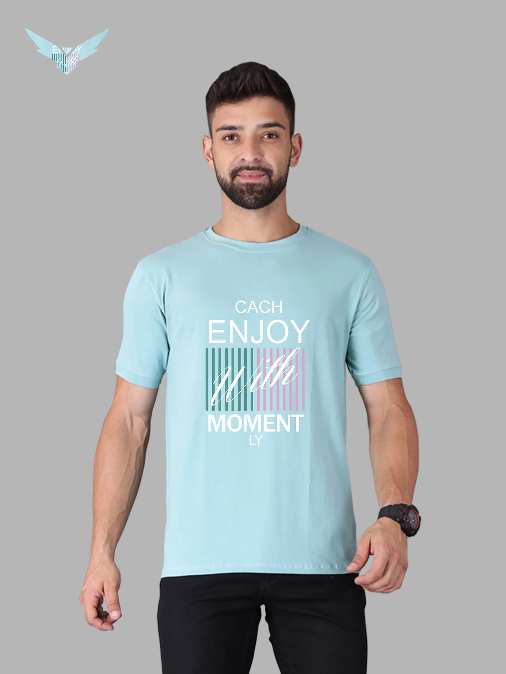 Enjoy with Moment Crew Neck T-shirt