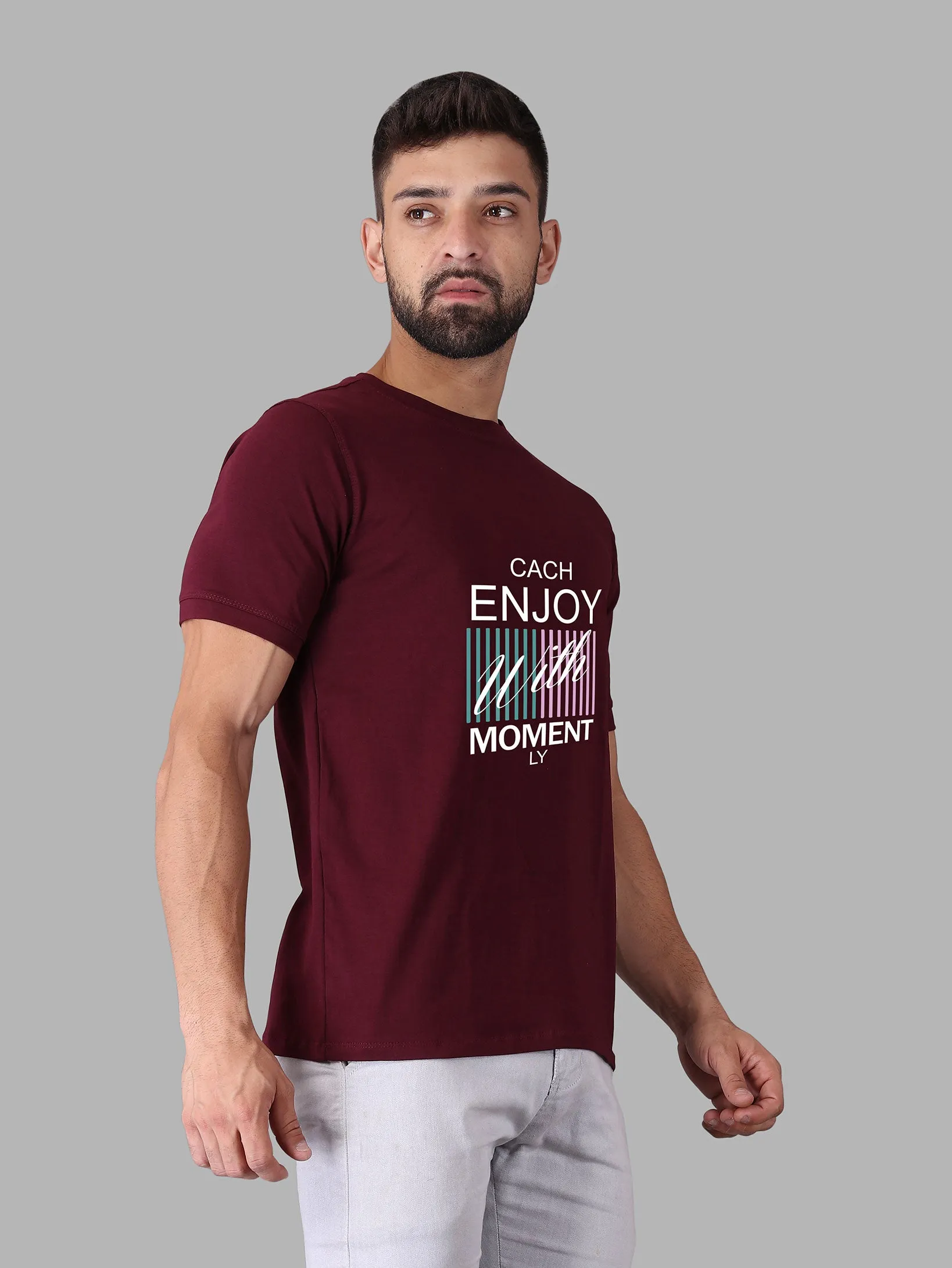 Enjoy with Moment Crew Neck T-shirt