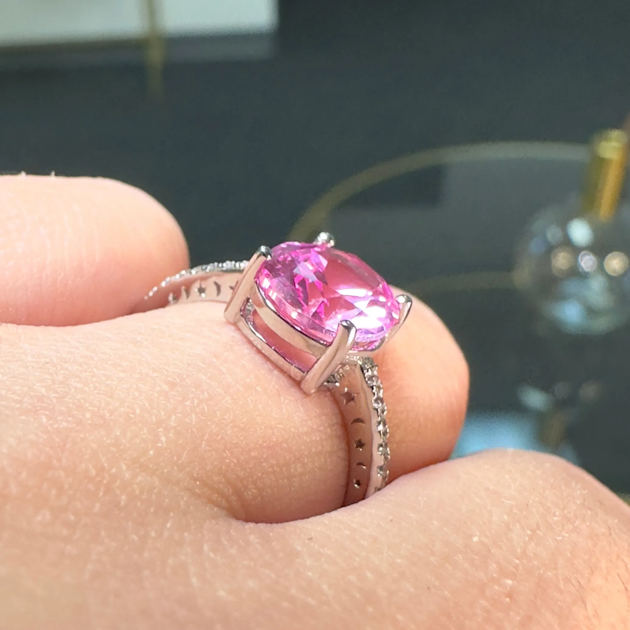 GIGI PINK SAPPHIRE RING