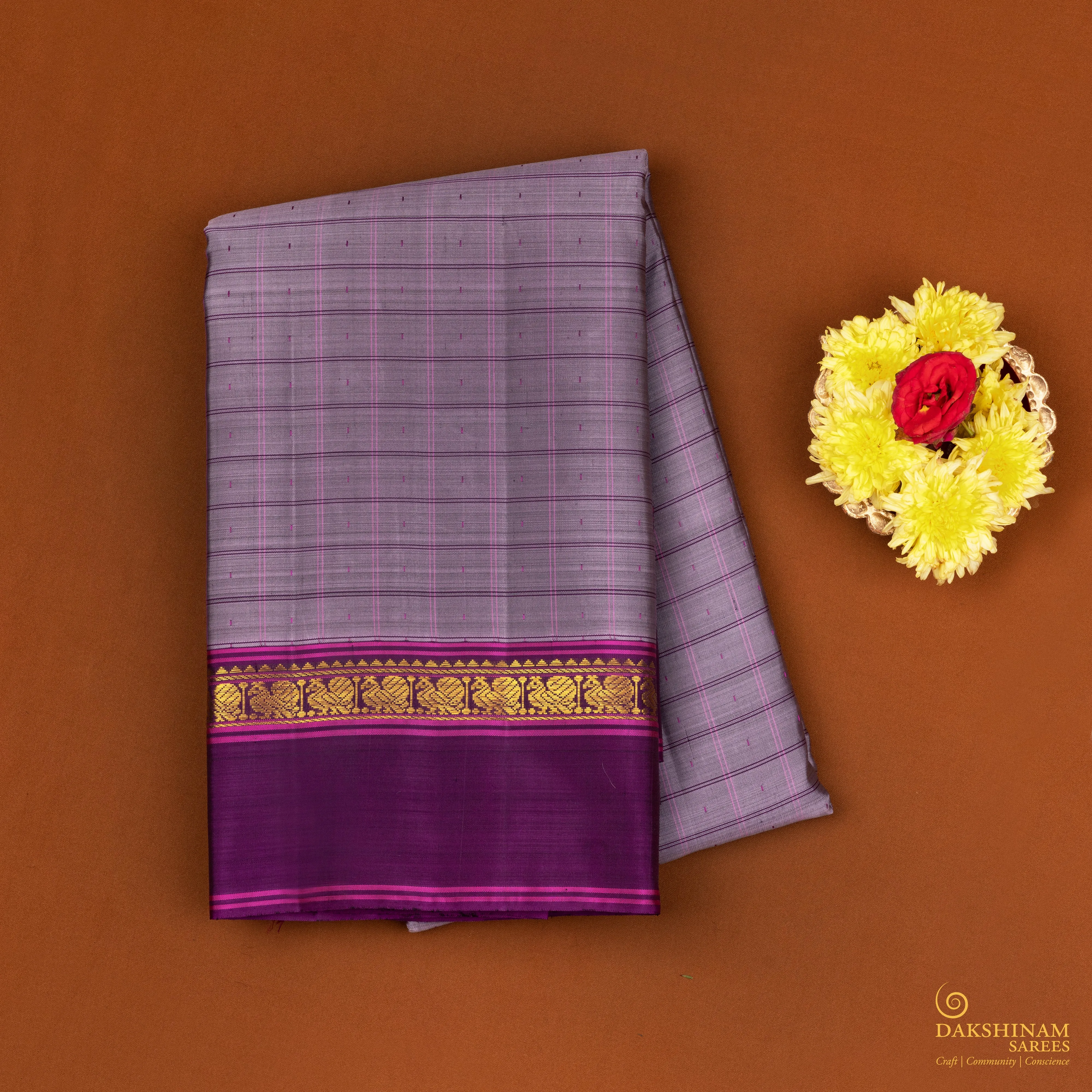 Handwoven Lilac with Purple Kanjivaram Silk Saree - 2018T009665DSC