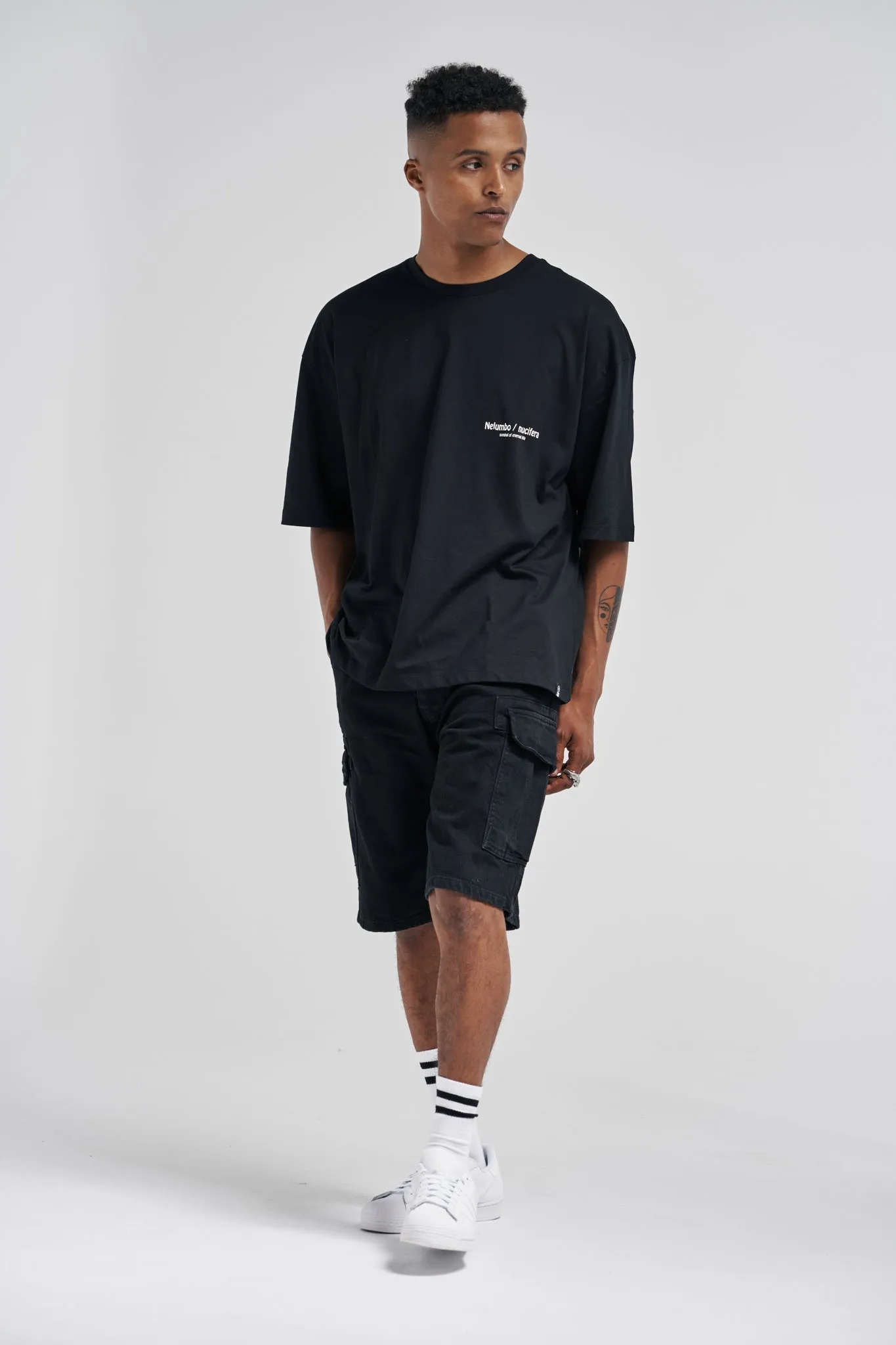 Infinity Nucifera Oversized Tee Black