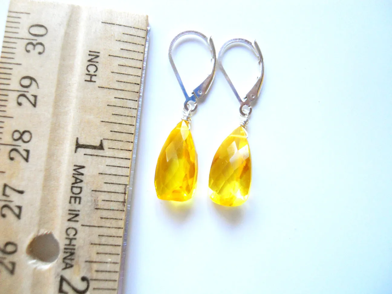 Lemon Sun Drop Pyramid Cut Earrings, Color of the Year 2021