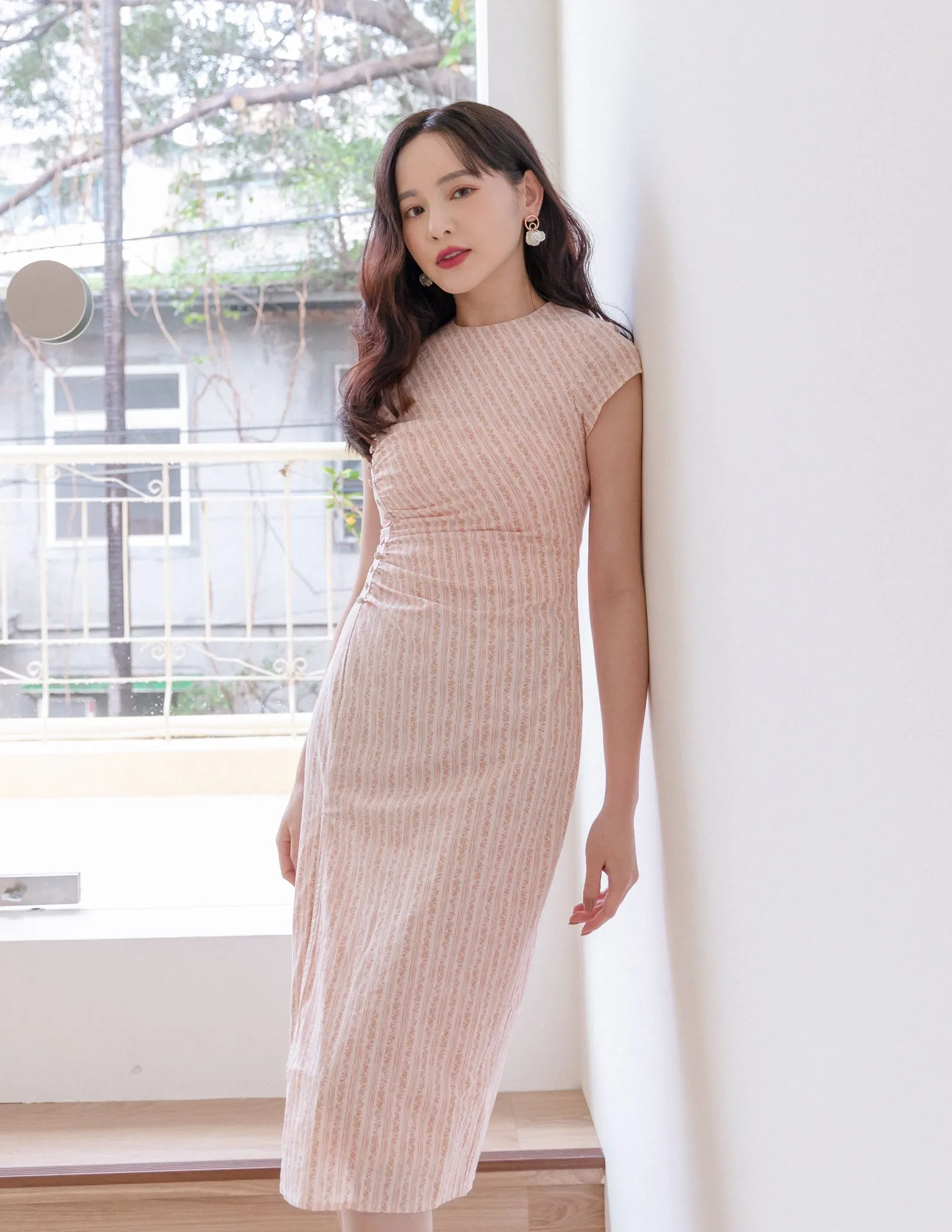 Odelia Dress in Pink