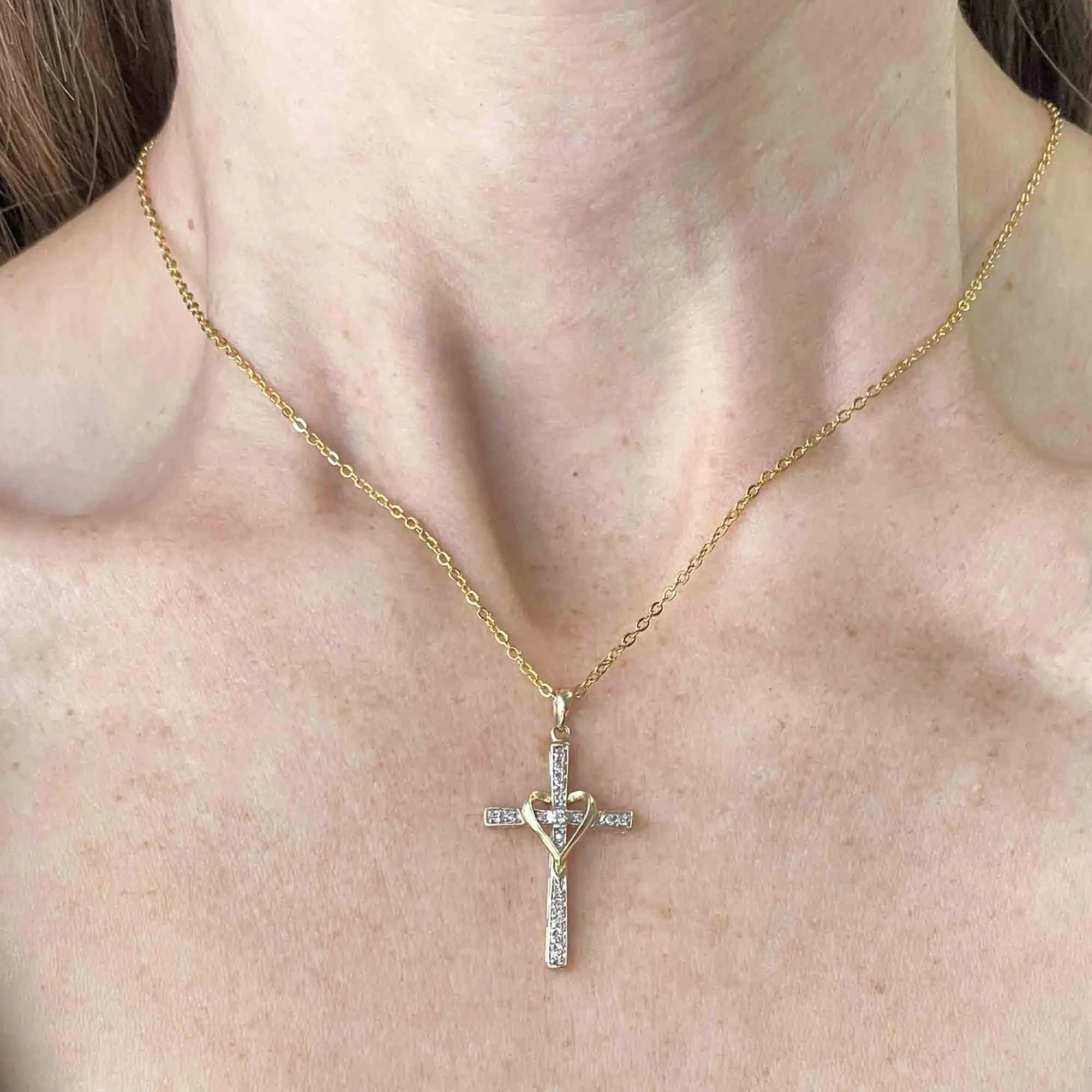 Vintage 10K Gold Diamond Cross Pendant Necklace