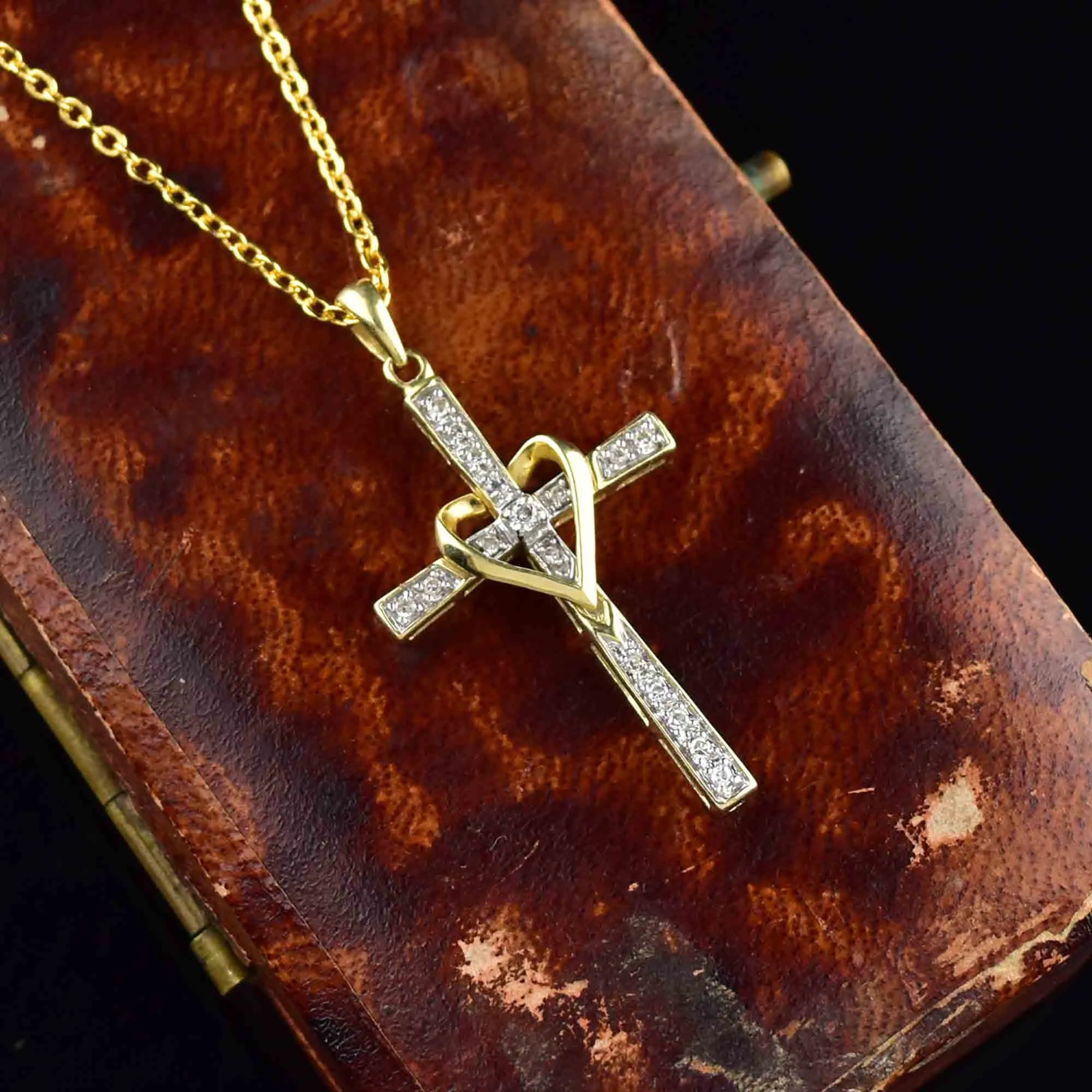 Vintage 10K Gold Diamond Cross Pendant Necklace