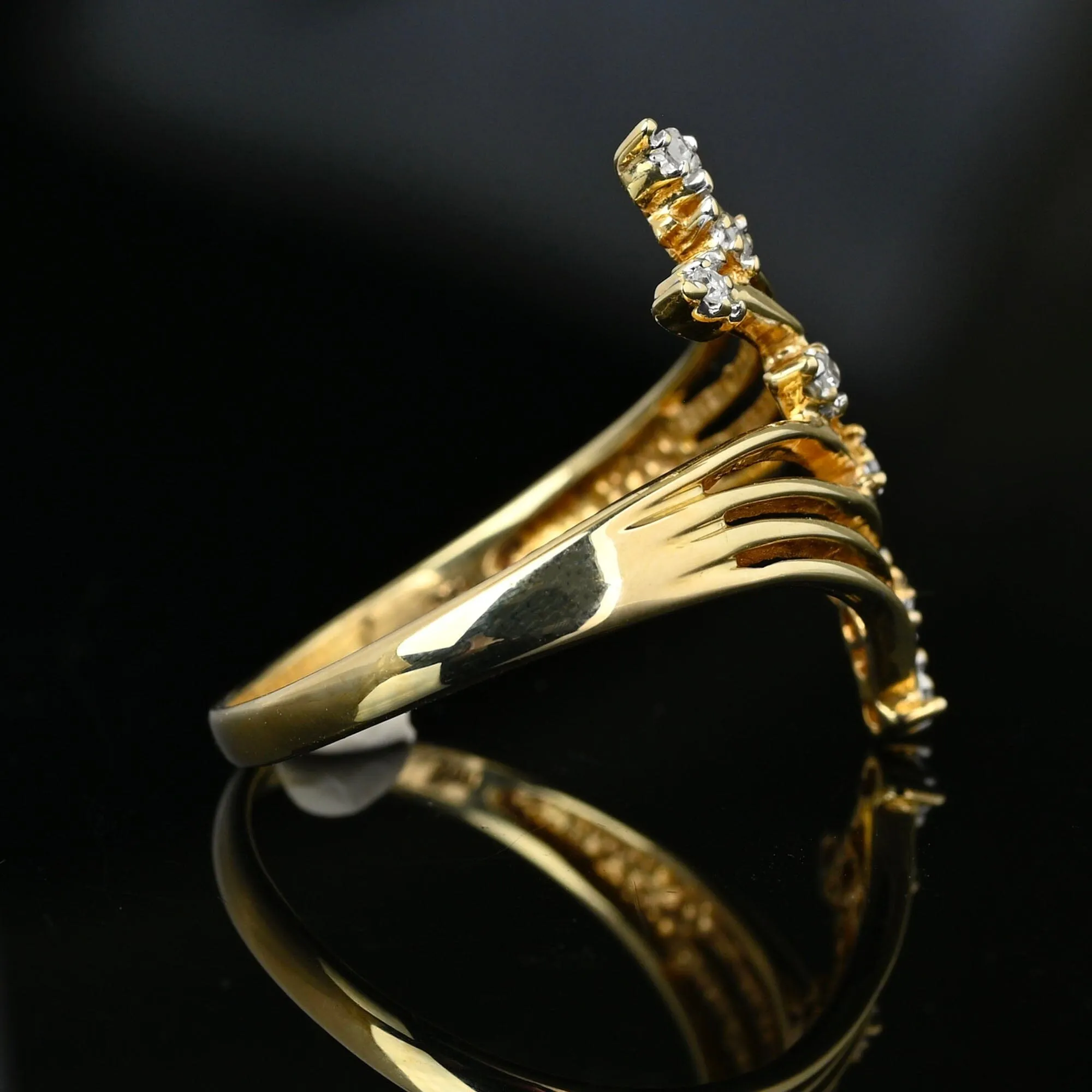 Vintage Bypass Gold Shooting Star Diamond Ring