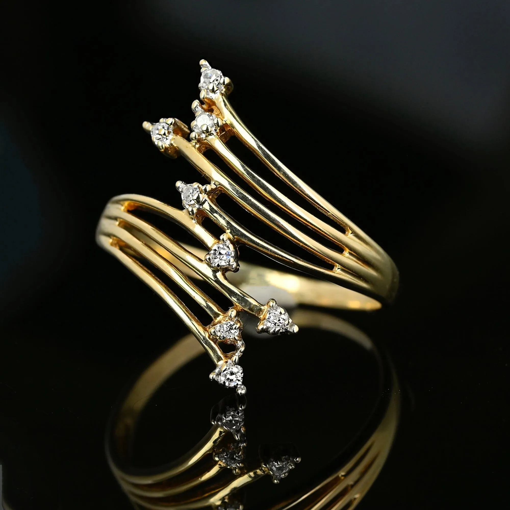 Vintage Bypass Gold Shooting Star Diamond Ring