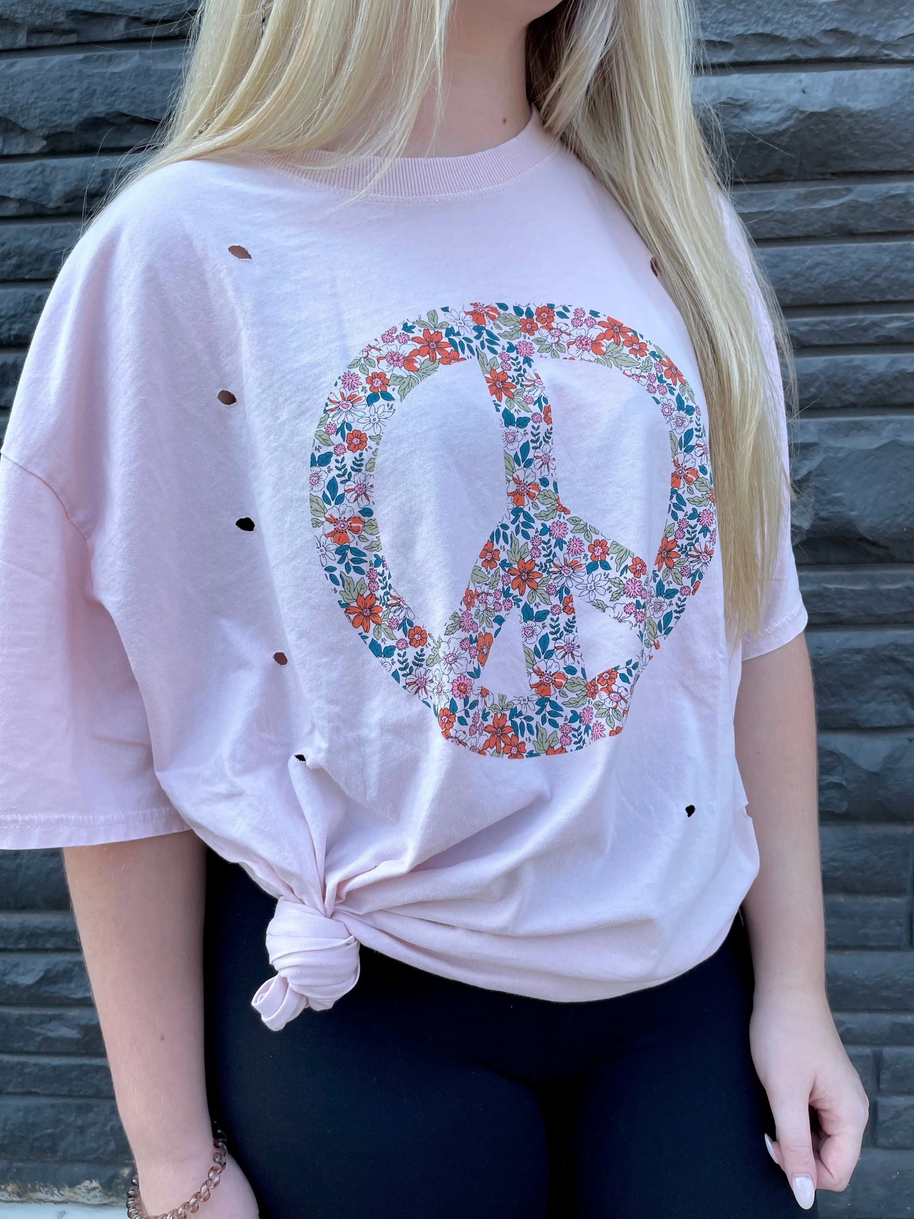 Vintage Rose Distressed Peace Tee ET18578