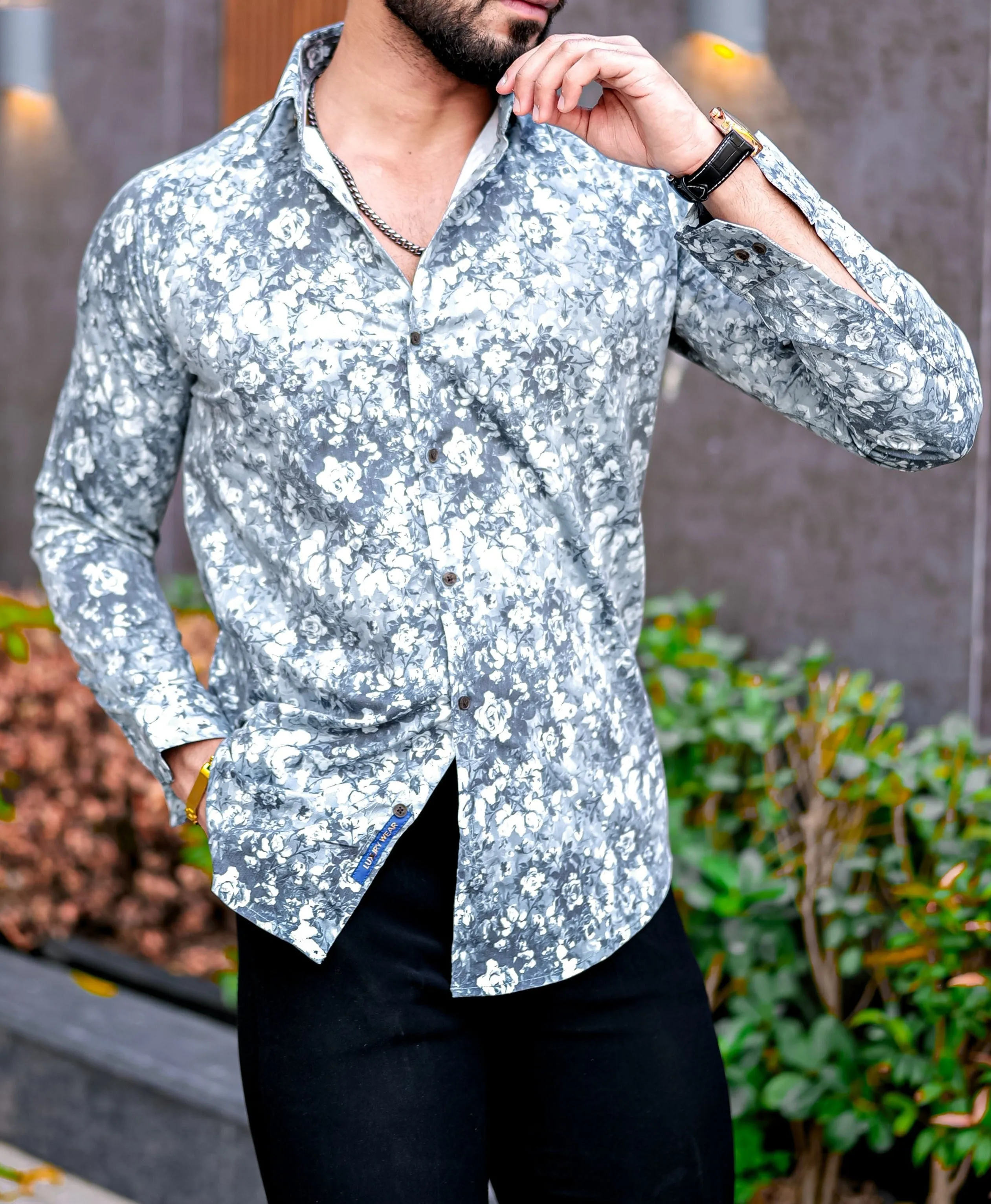 VOZIA Uzek Floral Printed Button-Up Men's Shirt